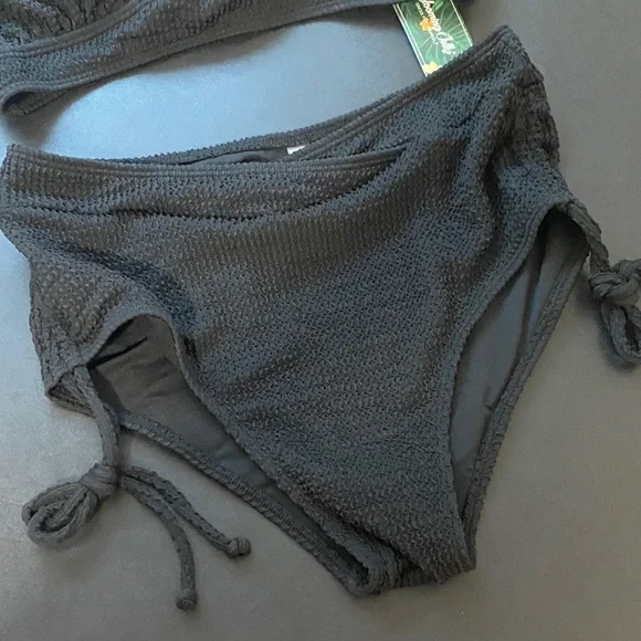 Women’s Two-Piece Swimsuit Bathing Suit Bikini High Waisted Tummy Control - Picture 3 of 10